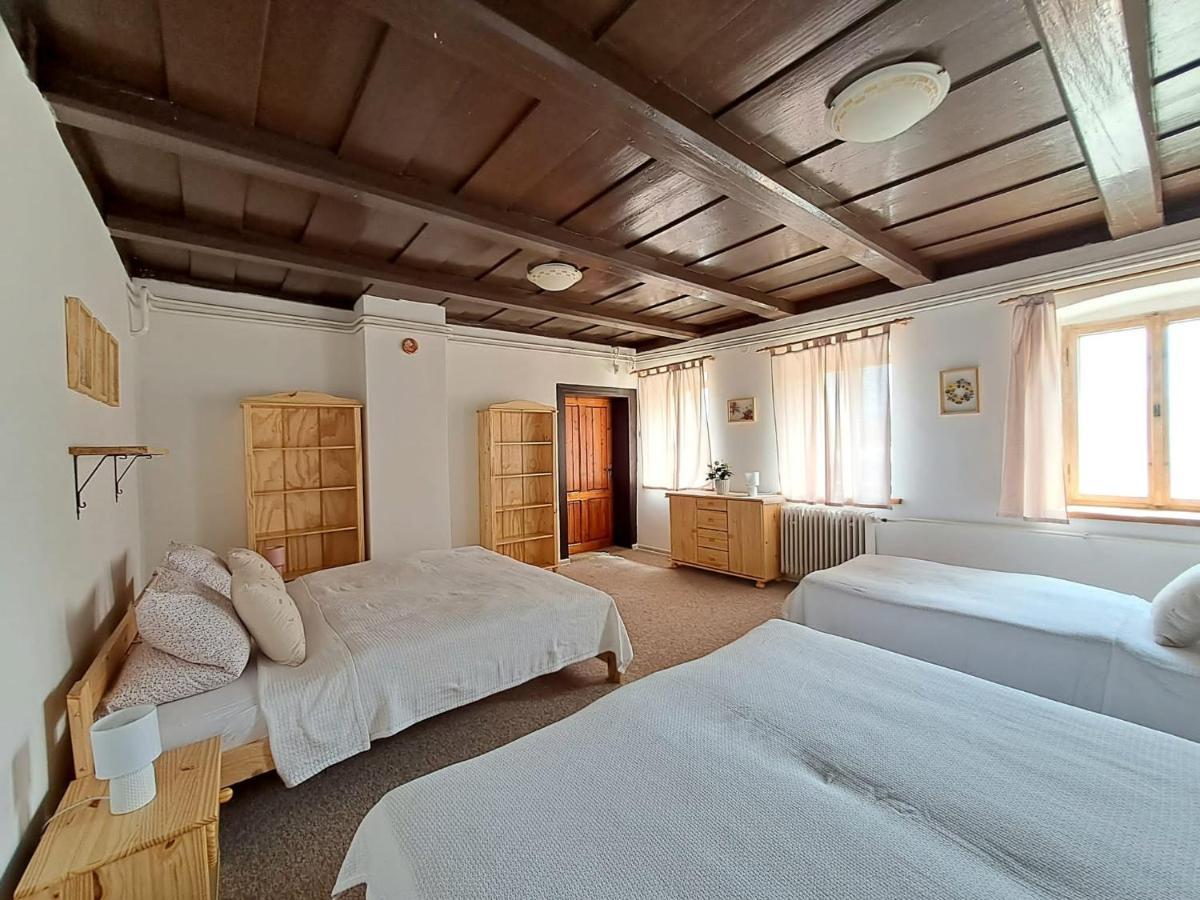 Lichtenberg/ Svetlik Holiday home *